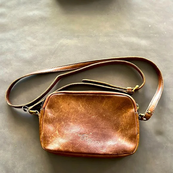 Brown cross body leather bag from The Netherlands - Picture 1 of 3